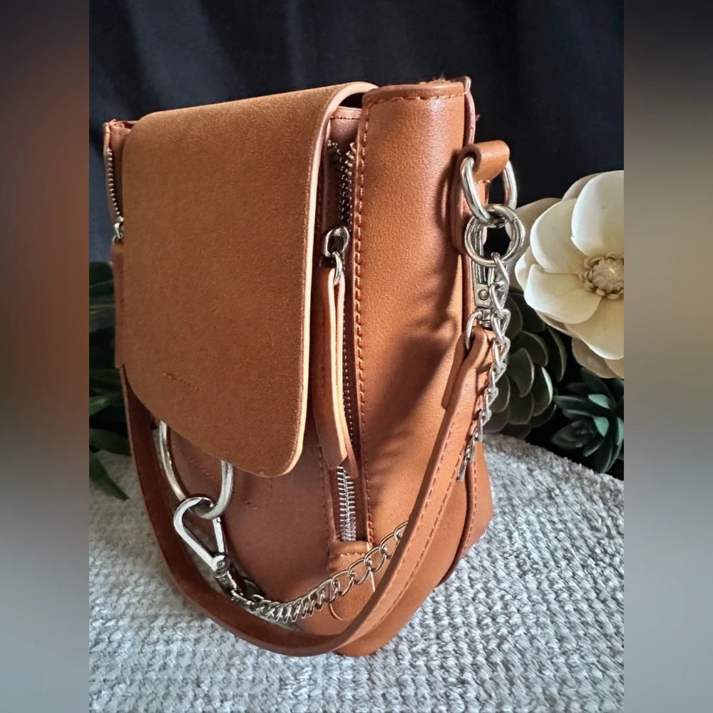 LULUs Sidewalk Stunner Brown Vegan Leather Backpack Shoulder Bag – Boho backpack - Picture 4 of 7